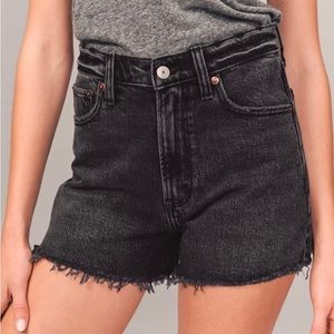 NWT 90s Relaxed Cutoff Shorts High Rise Abercrombie